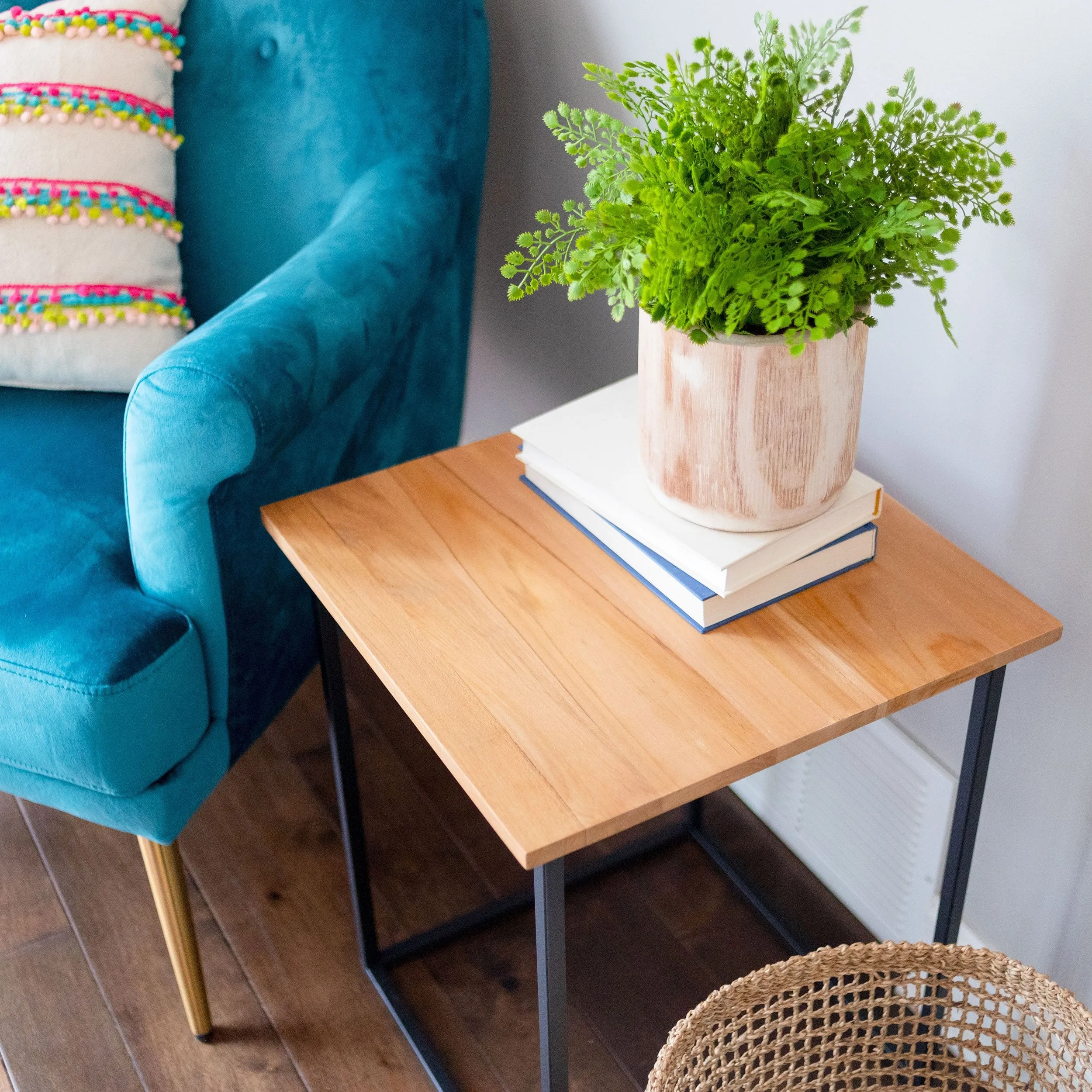 PIETRA SIDE TABLES