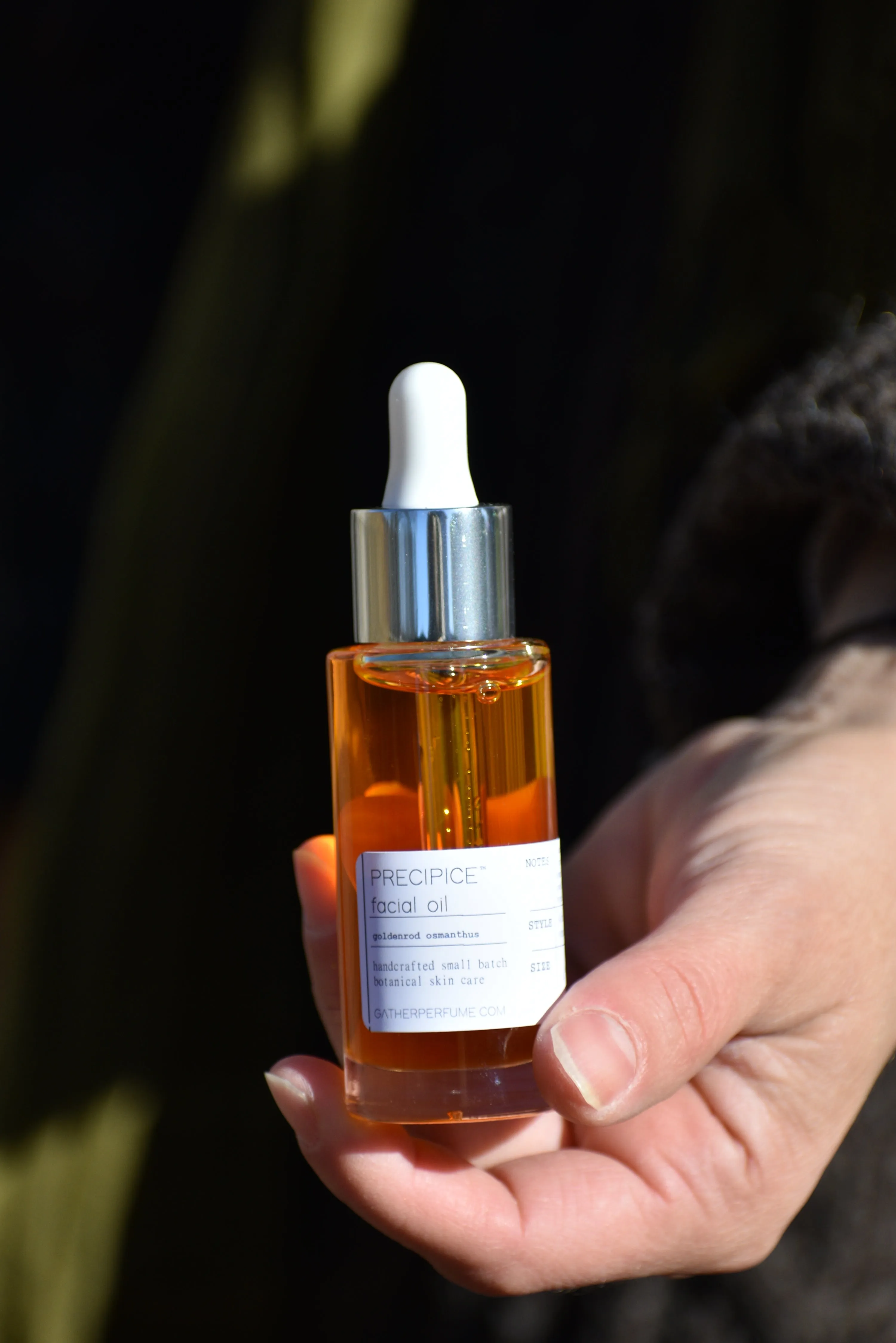 PRECIPICE - Luxe Botanical Facial Oil - Goldenrod, Camellia, Turmeric, Osmanthus, Carrot Seed