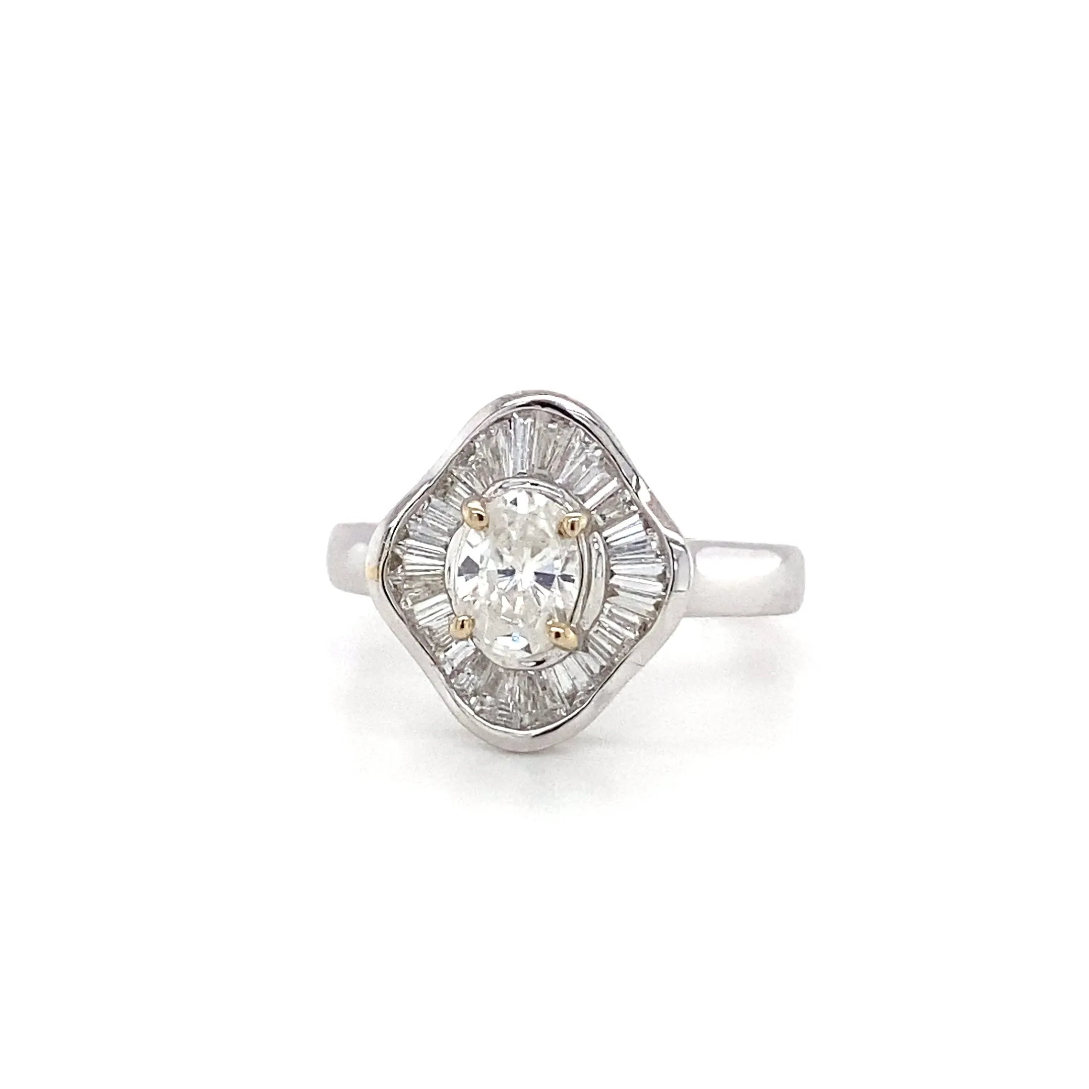 Retro Oval Kite Shaped Halo Ring