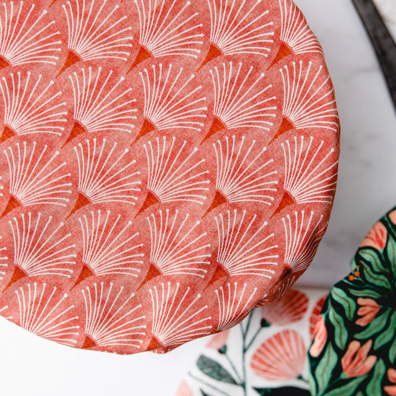 Reusable Dish Cover - Art Deco Scallop