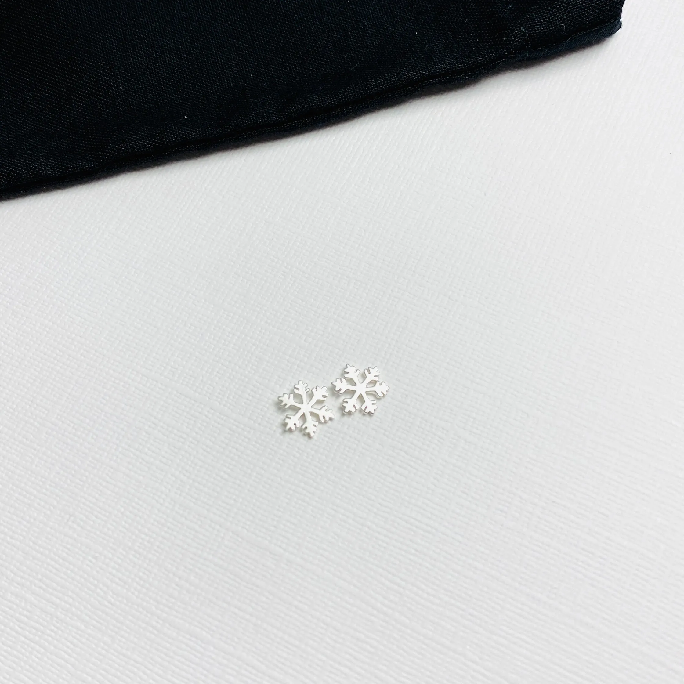 Snowflake Stud Earrings