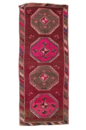 'Solstice' Turkish Large Area Rug - 4'8'' x 11'2''