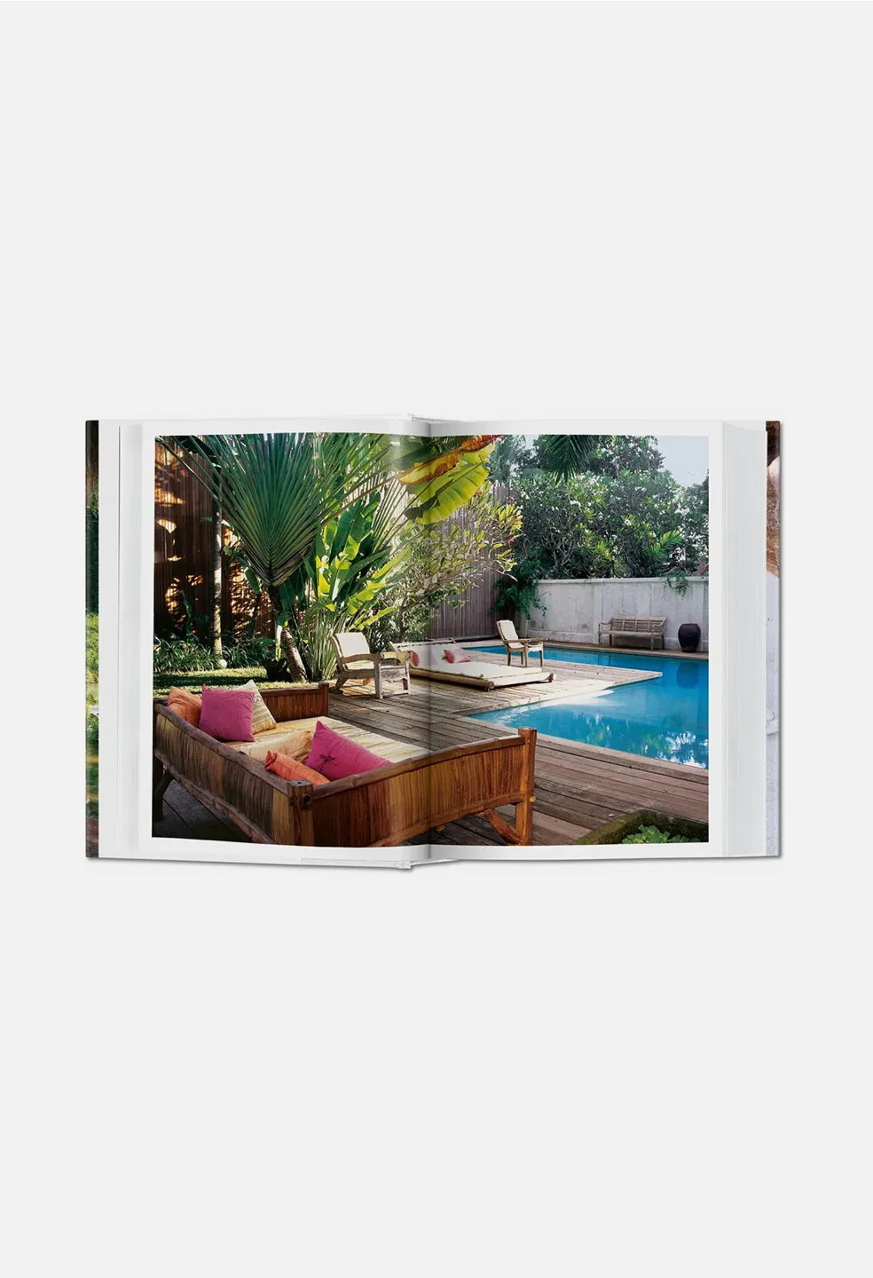Taschen Books / Living in Bali. 40th Ed.