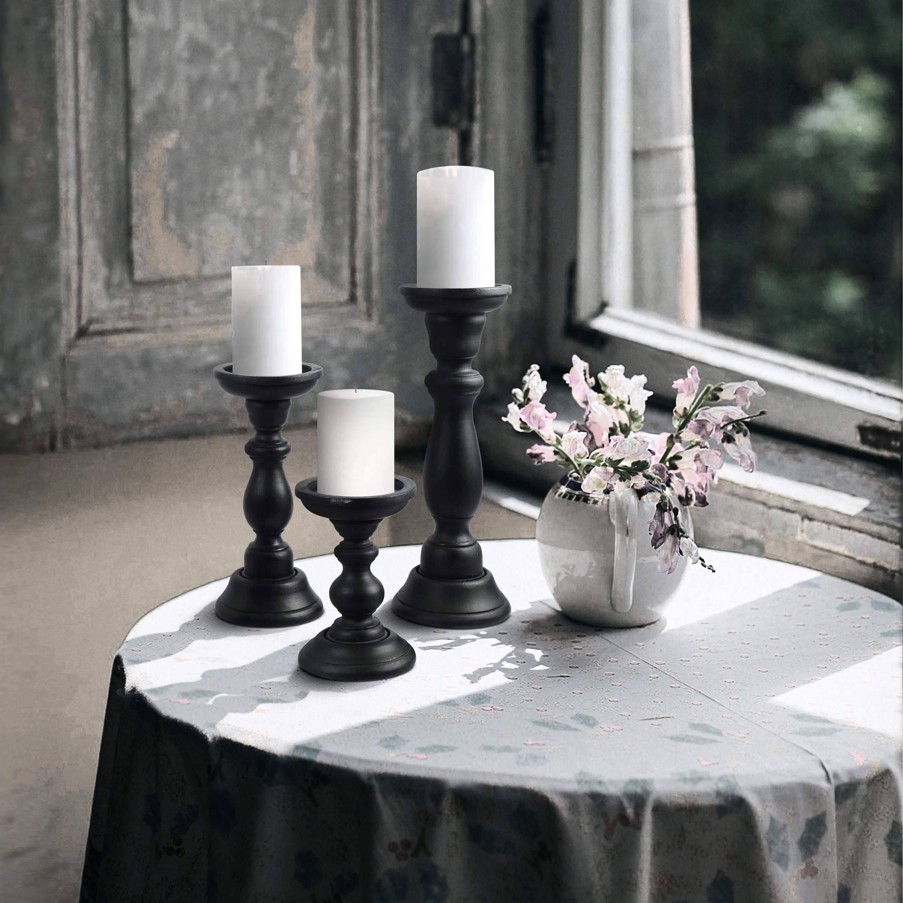 Tuli Pillar Candleholder Set - Black
