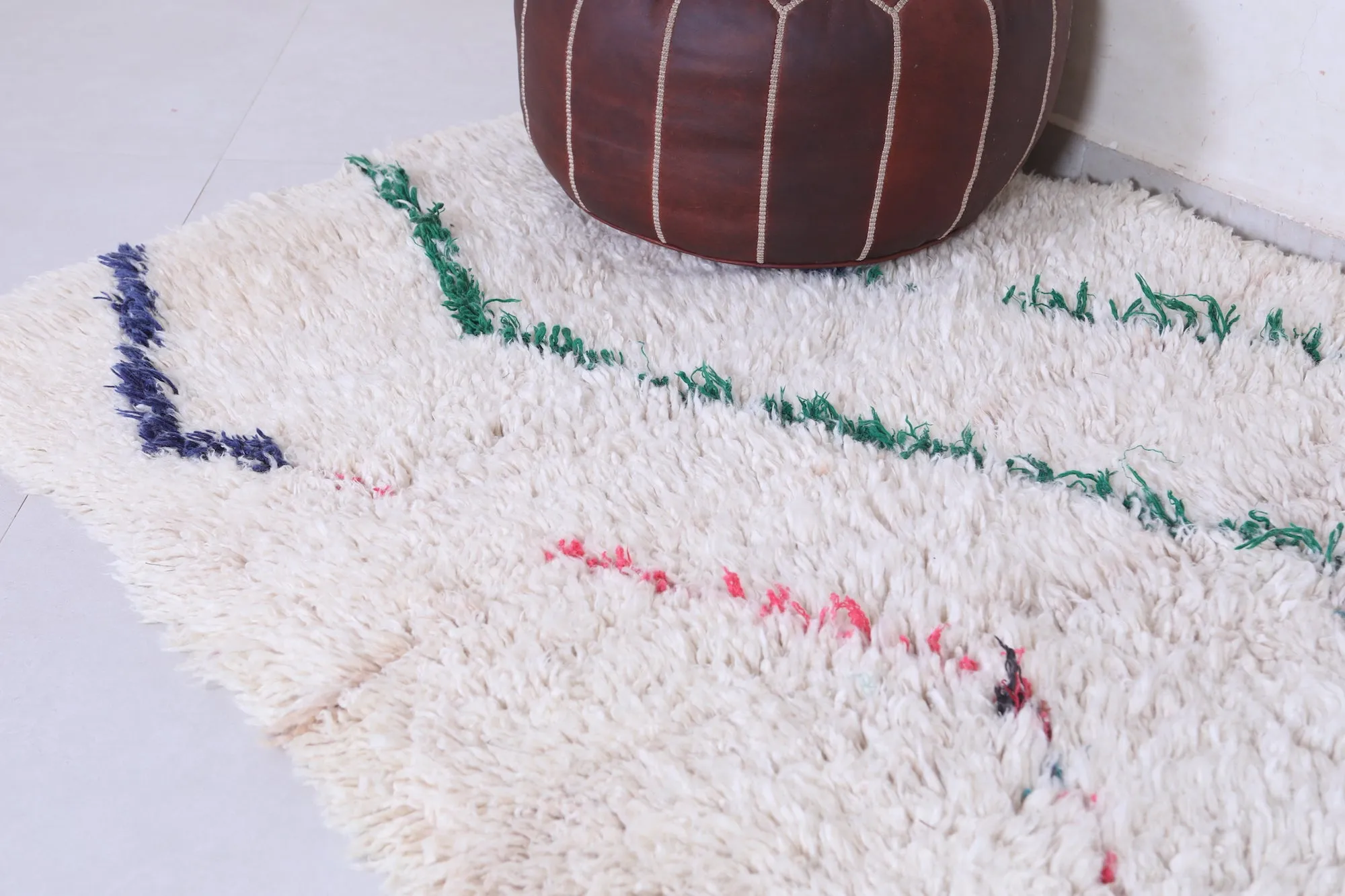 Vintage Berber Rug 4.1 X 6.5 Feet – Handwoven Moroccan Style