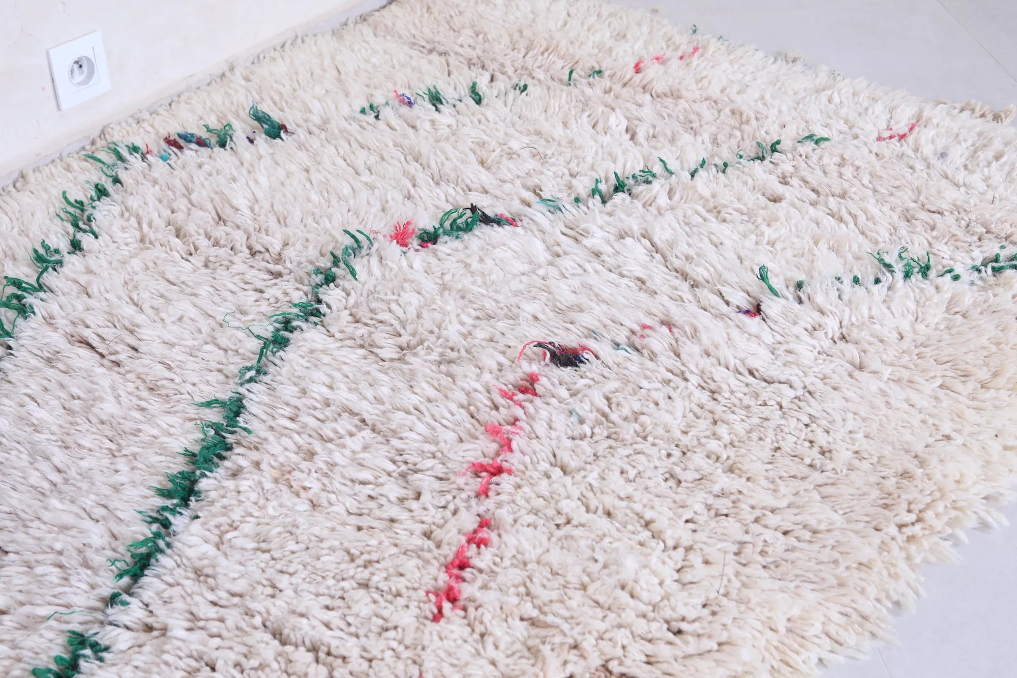 Vintage Berber Rug 4.1 X 6.5 Feet – Handwoven Moroccan Style